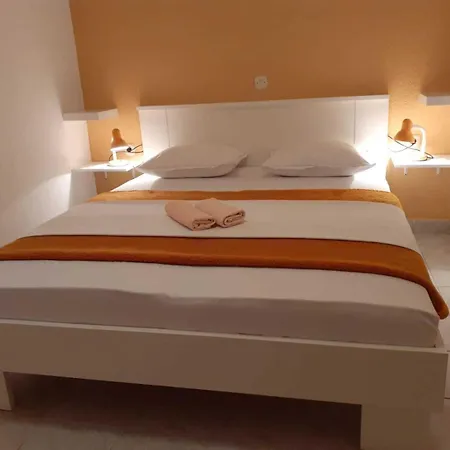 Duki Gradac (Split-Dalmatia)