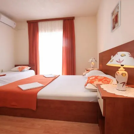 Duki Affittacamere Gradac (Split-Dalmatia)
