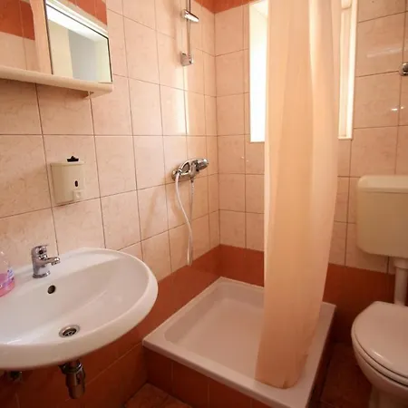 Guest house Duki *